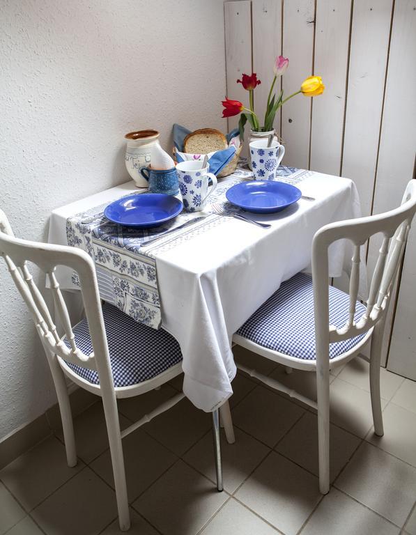 Emese Vendeghaz Noszvaj Otel Oda fotoğraf